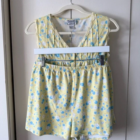 Vintage Cottagecore Pajama Set Yellow & Blue Floral Lace Ribbon Bow PJ Set - Picture 3 of 5